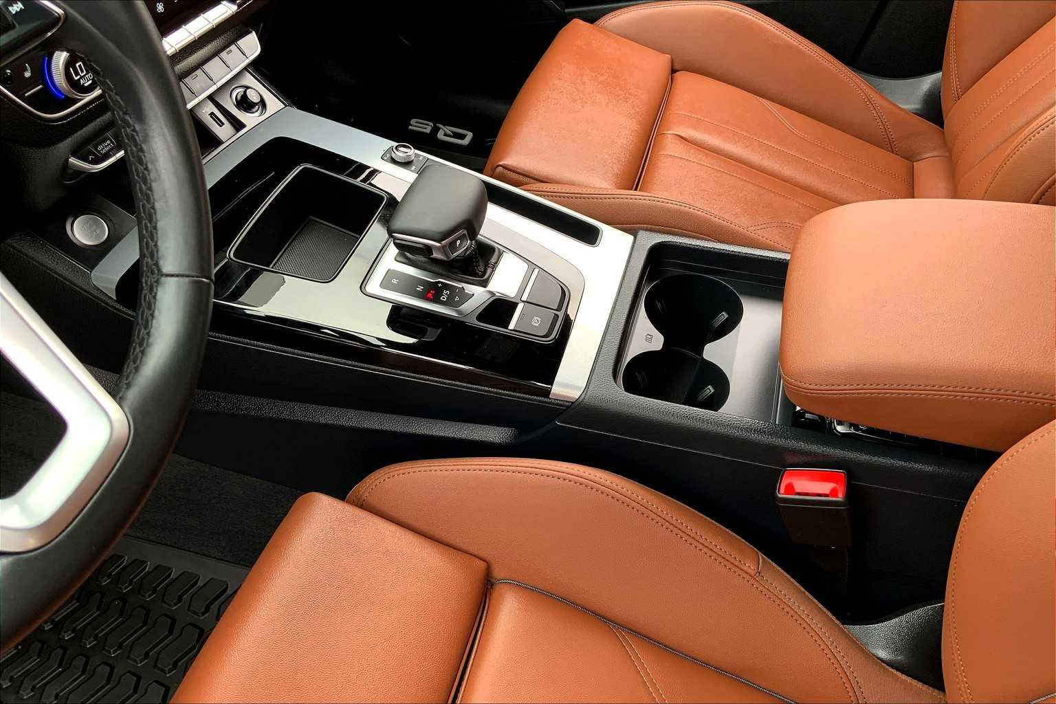 2025 Audi Q5 S line Premium 45 TFSI photo 14