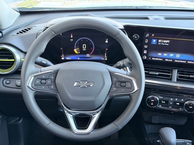 2026 Chevrolet Trax ACTIV photo 12