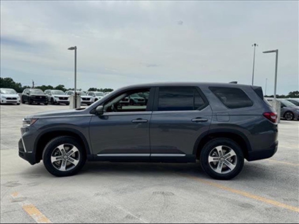 2025 Honda Pilot EX-L photo 8