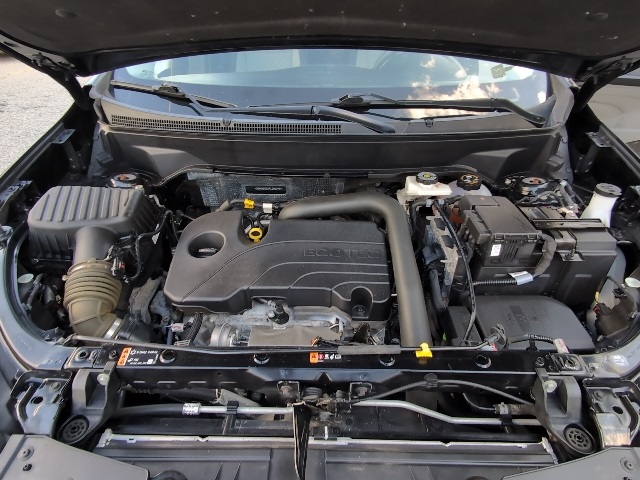 2023 Chevrolet Equinox LS photo 10