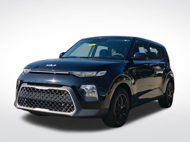 2022 Kia Soul LX photo 5