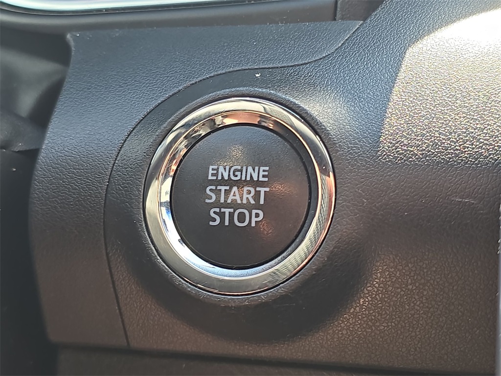 2021 Toyota Avalon XLE photo 15