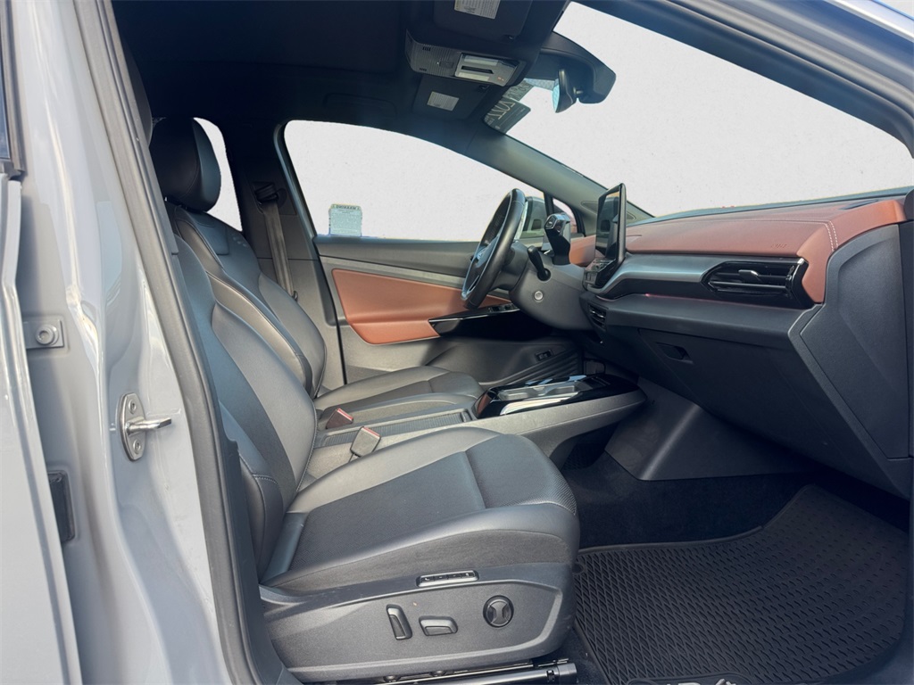 2022 Volkswagen ID.4 Pro S Gradient photo 15