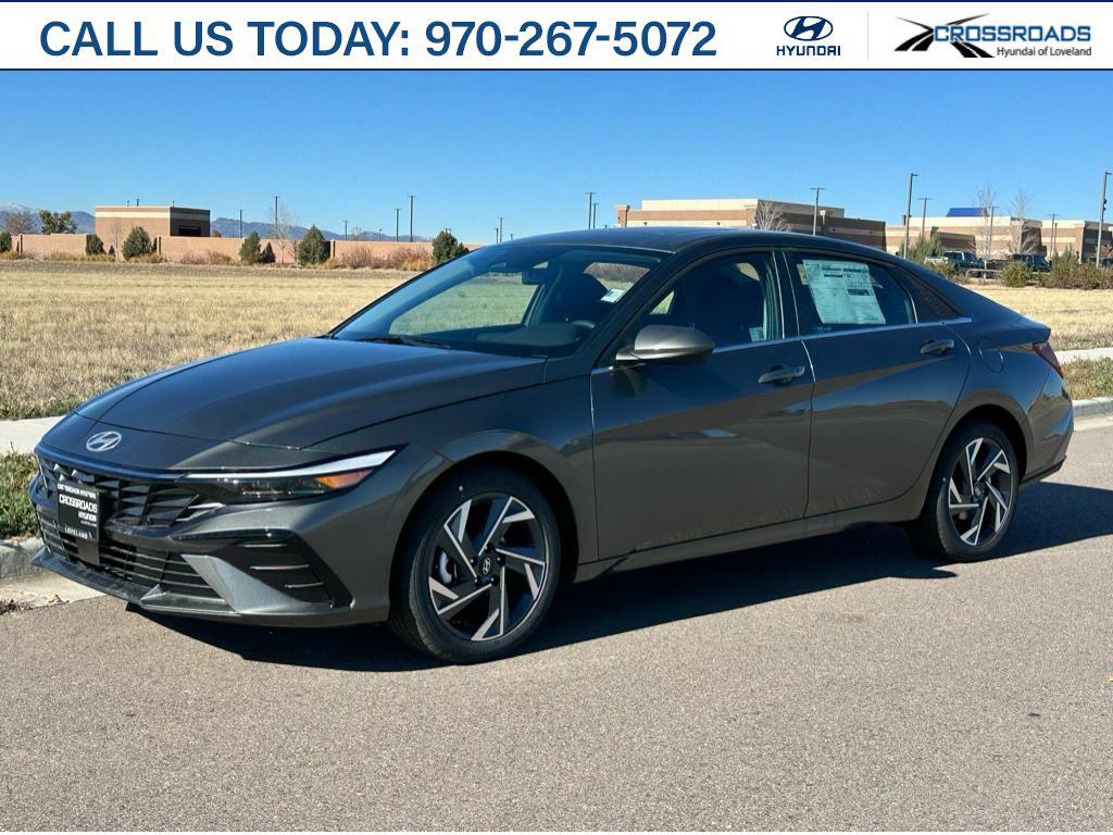 2025 Hyundai Elantra SEL's photo