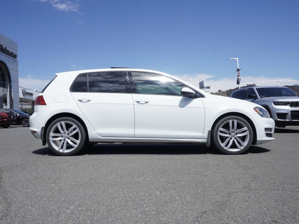2015 Volkswagen Golf TDI SEL photo 2