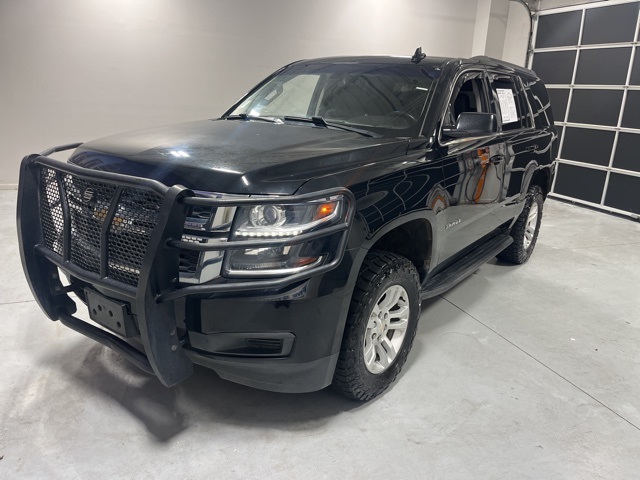 2017 Chevrolet Tahoe LS photo 3