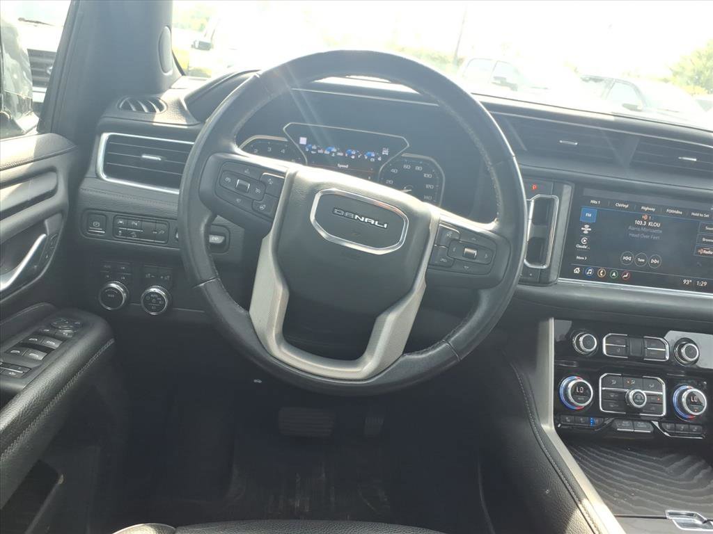 2021 Gmc Yukon Denali photo 3