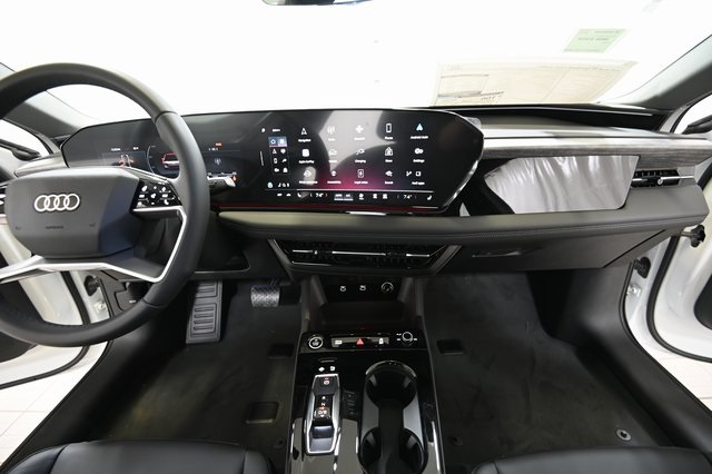 2025 Audi A6 Quattro Premium Plus photo 2