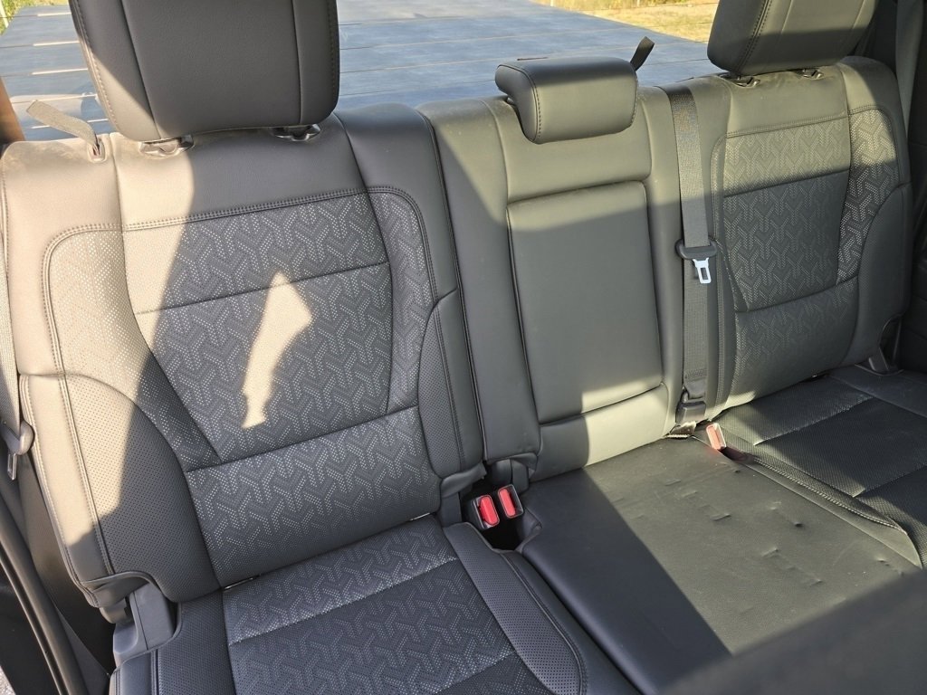 2025 Toyota Tundra Limited Platinum photo 26