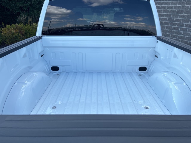 2025 Ford F-150 STX photo 10