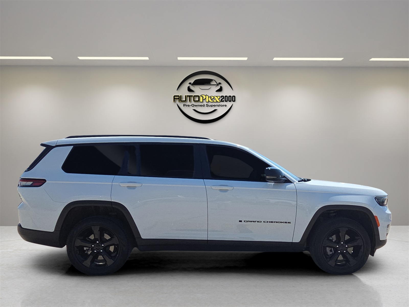 2024 Jeep Grand Cherokee Limited photo 7
