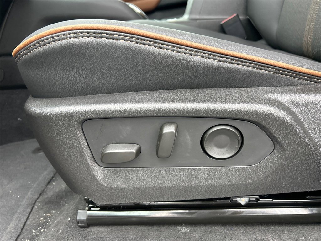 2026 GMC CANYON - Image 15