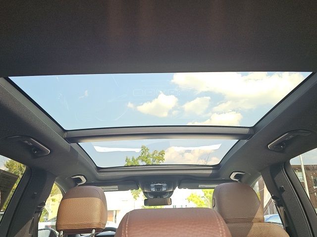 2025 Mercedes Benz GLE 450e 4MATIC photo 8