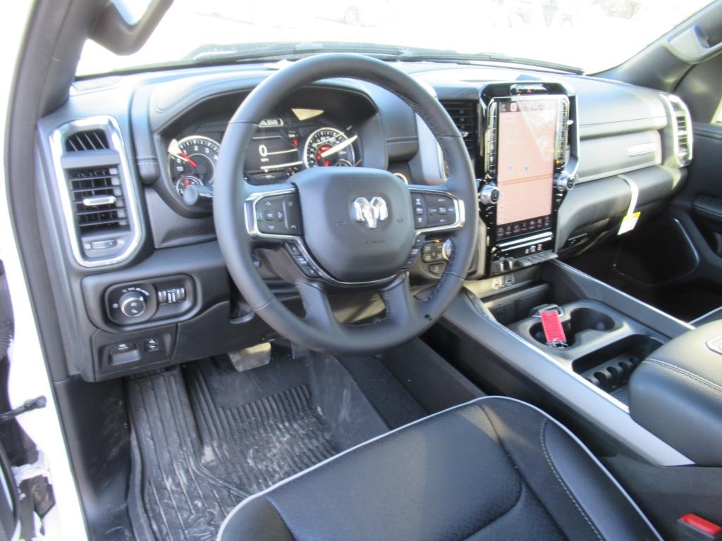 2025 Ram 1500 Laramie photo 13