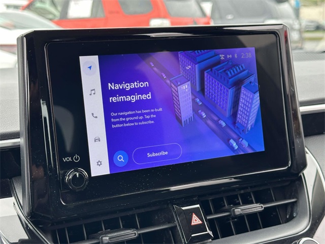 2023 Toyota Corolla LE photo 3