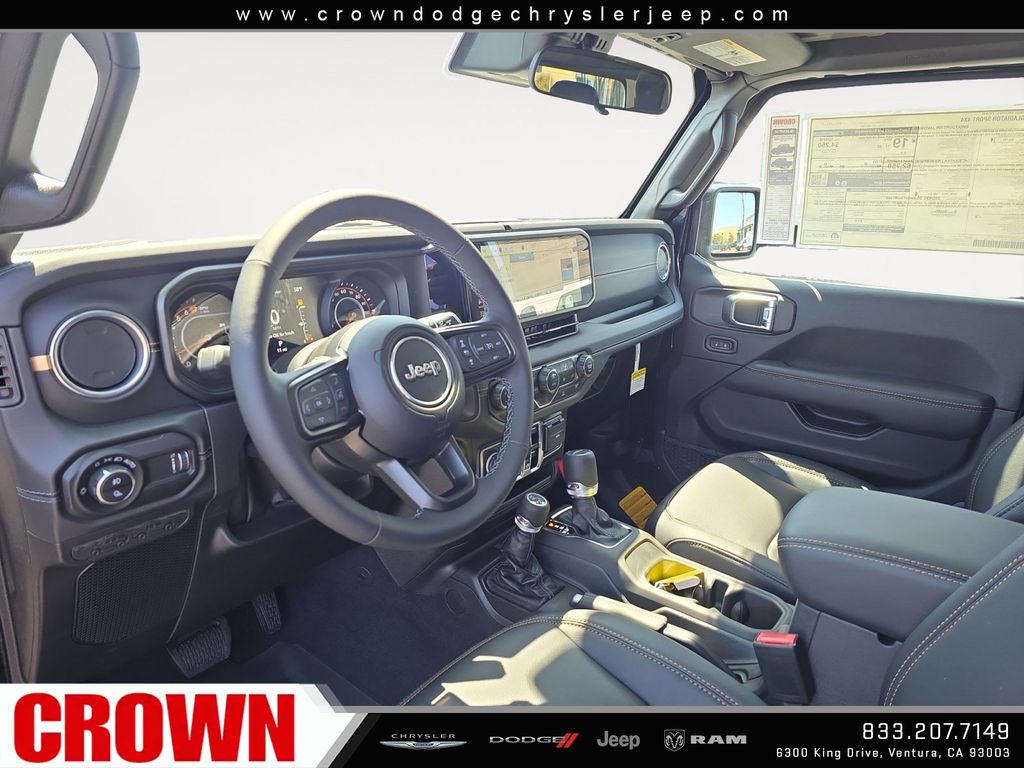2025 Jeep Gladiator Sport photo 10