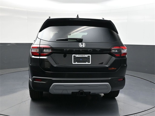 2025 Honda Pilot TrailSport photo 4