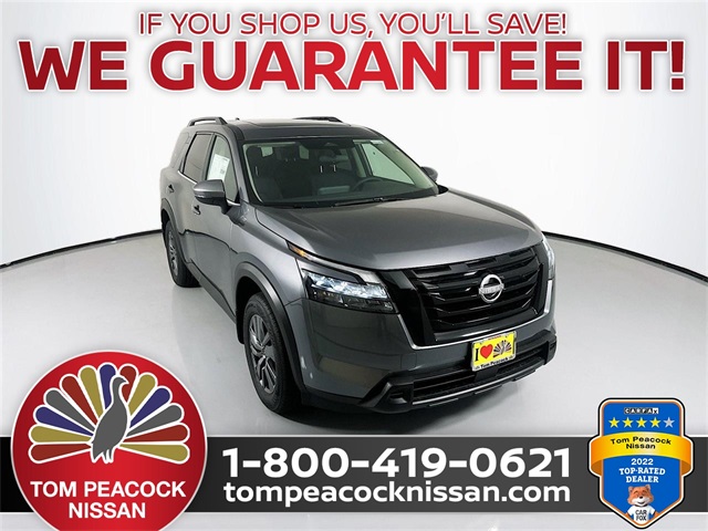 2025 Nissan Pathfinder SV's photo