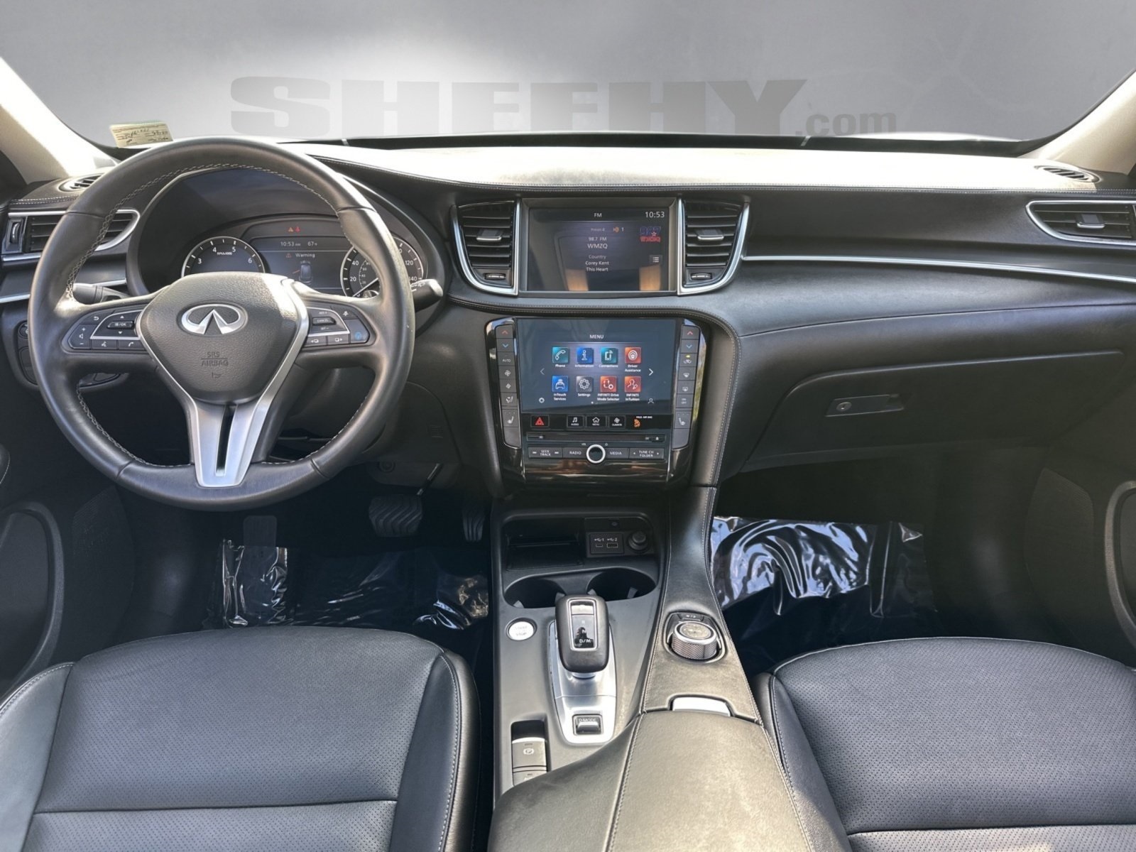 2025 Infiniti QX50 Luxe AWD photo 3