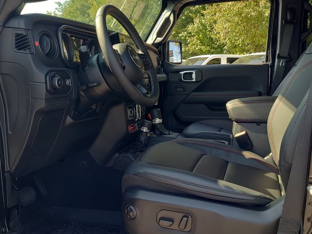 2025 Jeep Wrangler Rubicon X photo 4