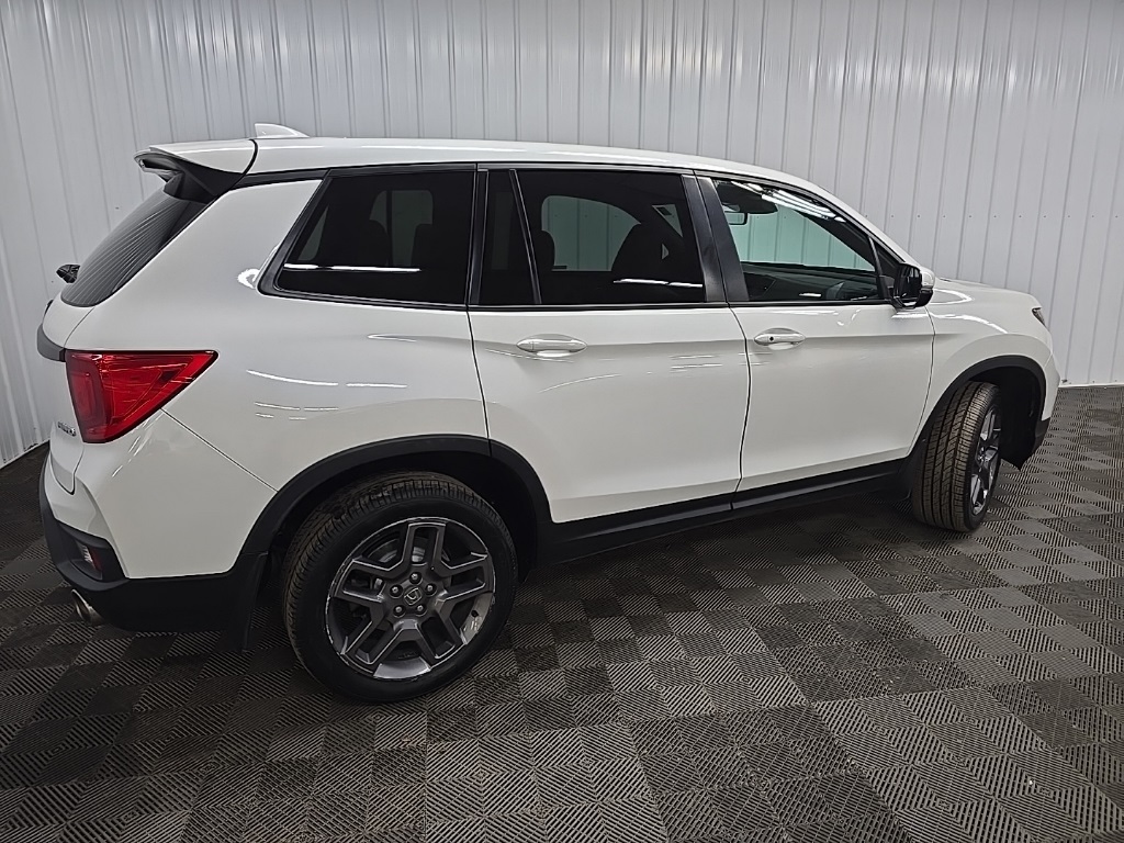 2022 Honda Passport EX-L photo 3