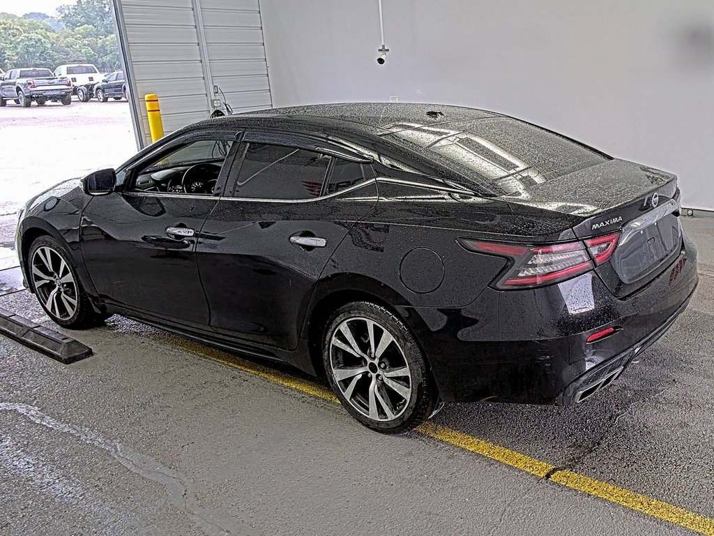 2019 Nissan Maxima SL photo 12