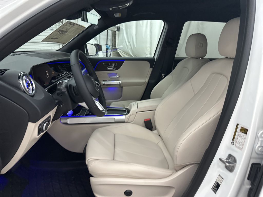 2026 Mercedes Benz GLB 250 4MATIC photo 16