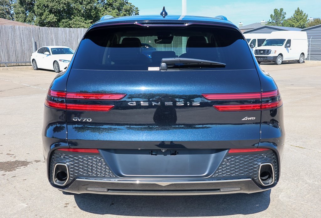 2025 Genesis GV70 2.5T photo 3