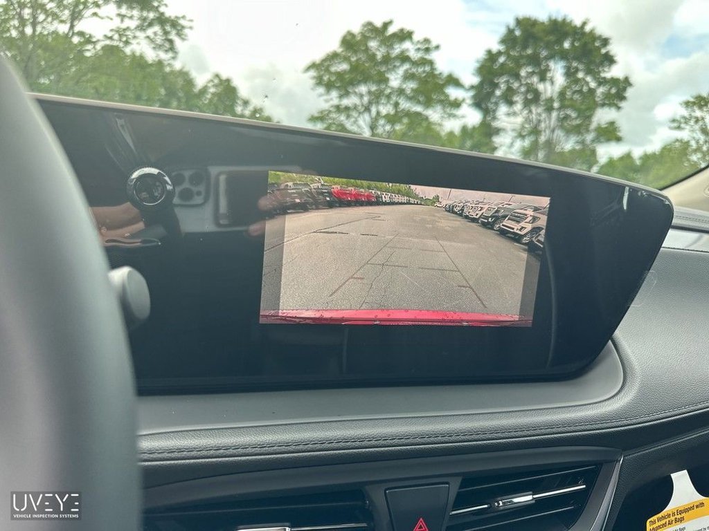 2025 Buick Encore GX Avenir photo 6