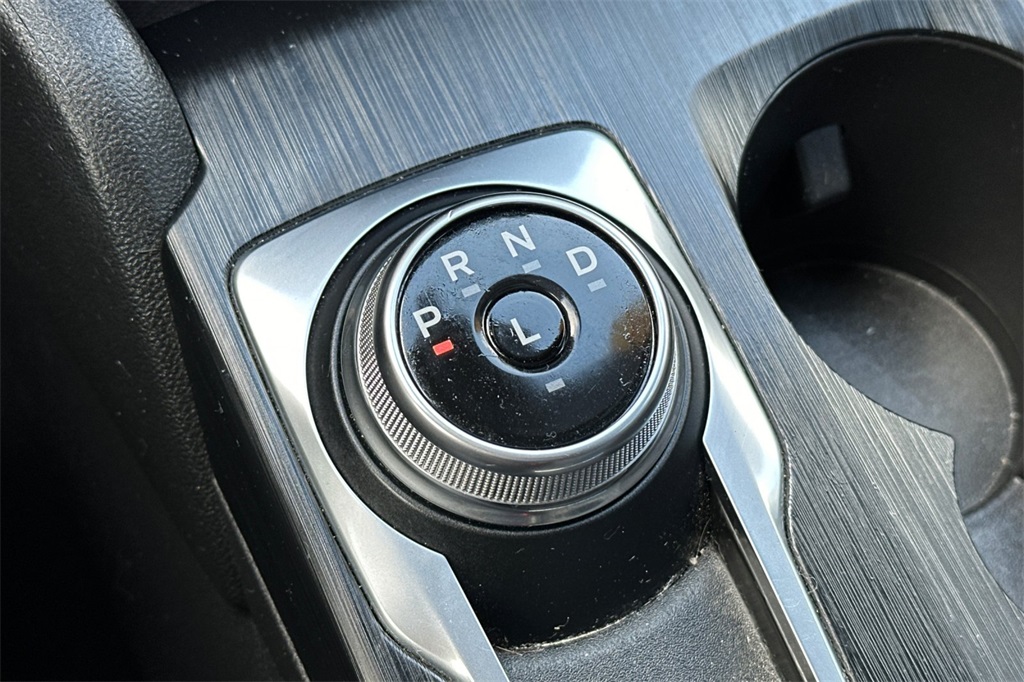 2024 Ford Escape ST-Line photo 21