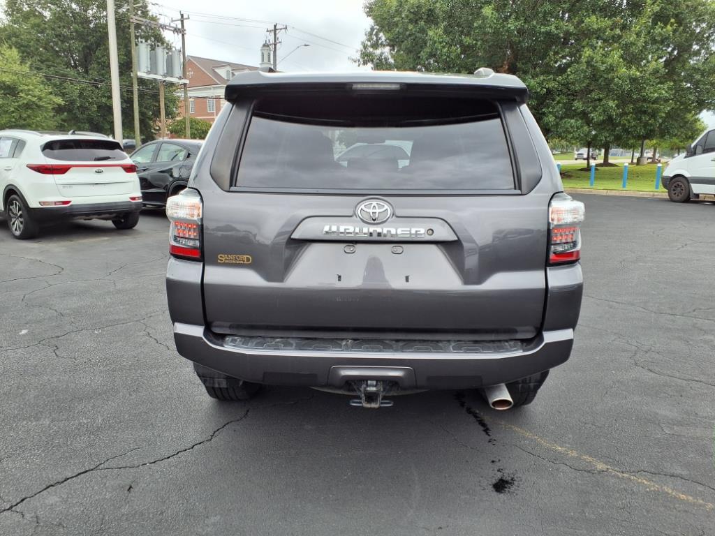 2019 Toyota 4Runner SR5 Premium photo 25