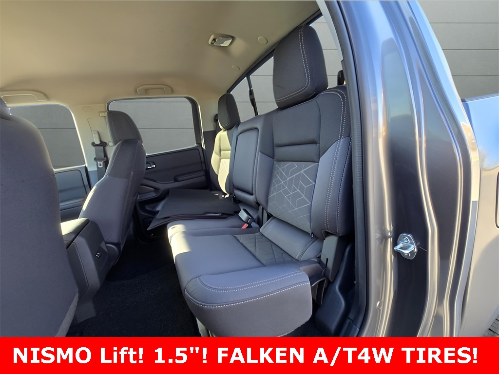 2025 Nissan Frontier SV photo 10