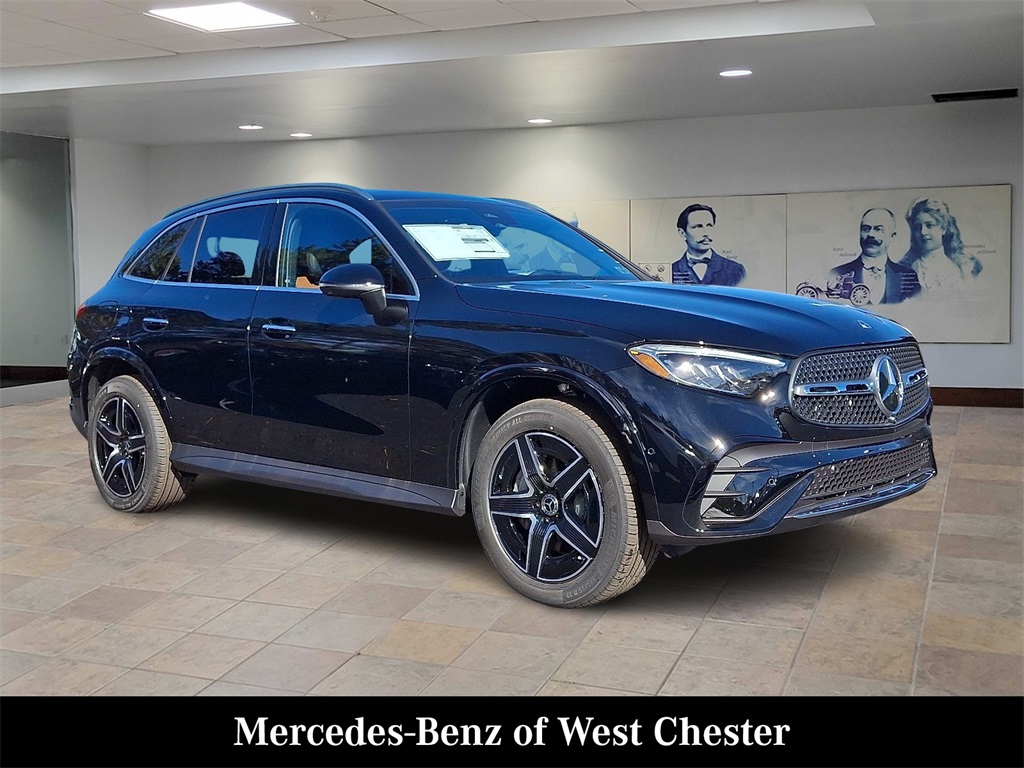 2026 Mercedes-Benz GLC Base's photo