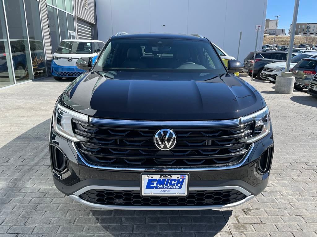 2025 Volkswagen Atlas Cross Sport SE Technology photo 8