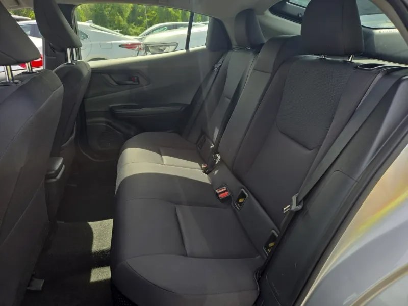 2024 Toyota Prius Limited photo 12