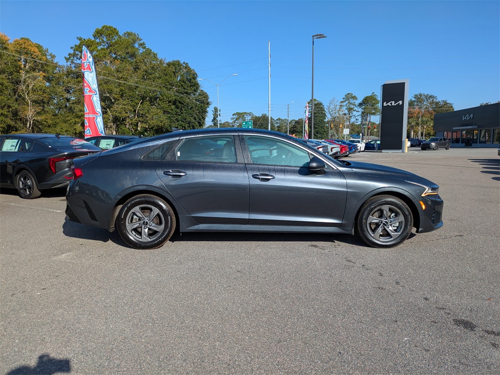 Used 2022 Kia K5 LXS with VIN 5XXG14J22NG158445 for sale in Brunswick, GA