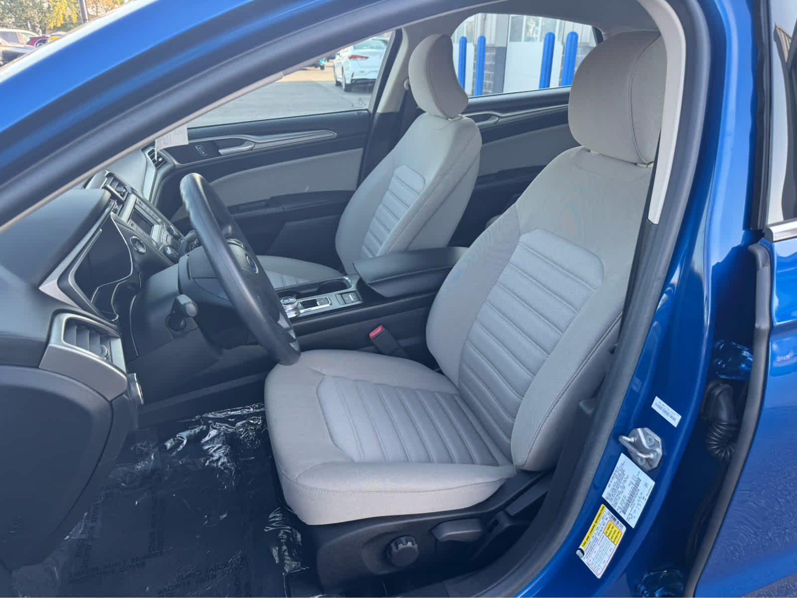 2017 Ford Fusion Hybrid S photo 10