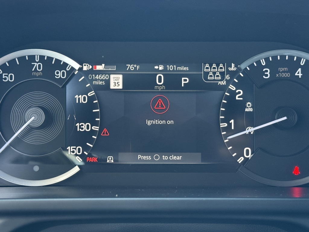 2023 Land Rover Defender 110 photo 18