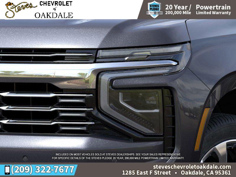 2025 Chevrolet Suburban Premier photo 7