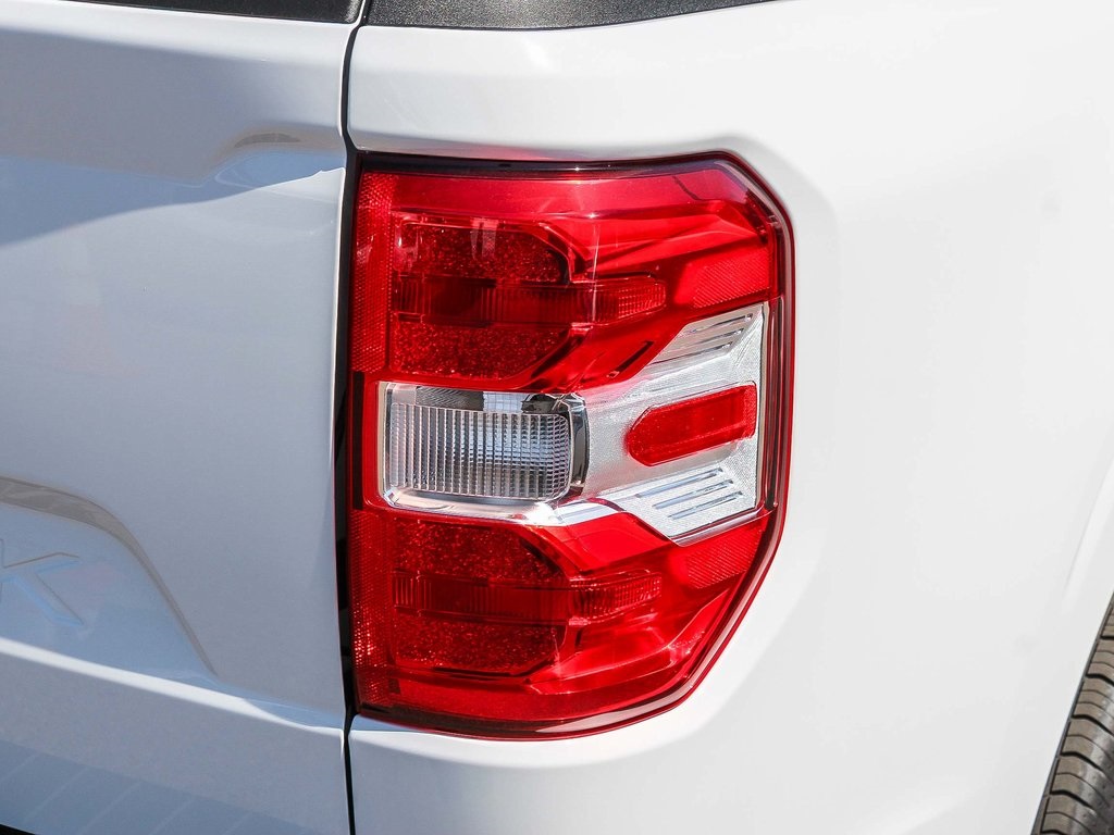 2025 Ford Maverick XL photo 10