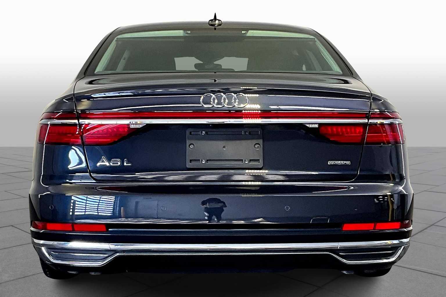 2021 Audi A8 L Quattro photo 4