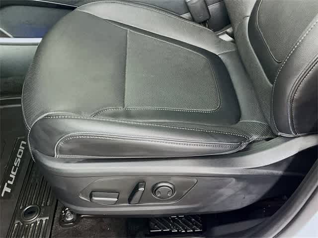 2024 Hyundai Tucson Limited photo 21