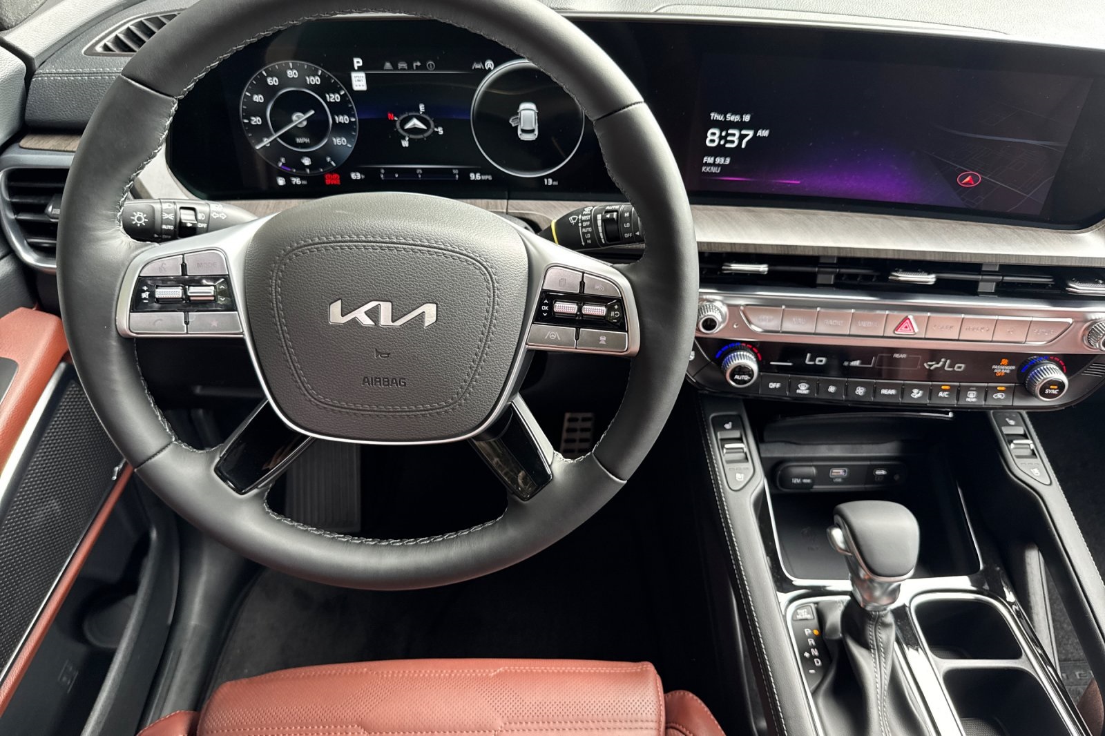 2025 Kia Telluride SX Prestige photo 9
