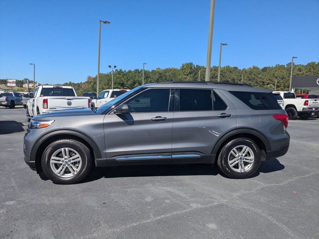 2021 Ford Explorer XLT photo 4