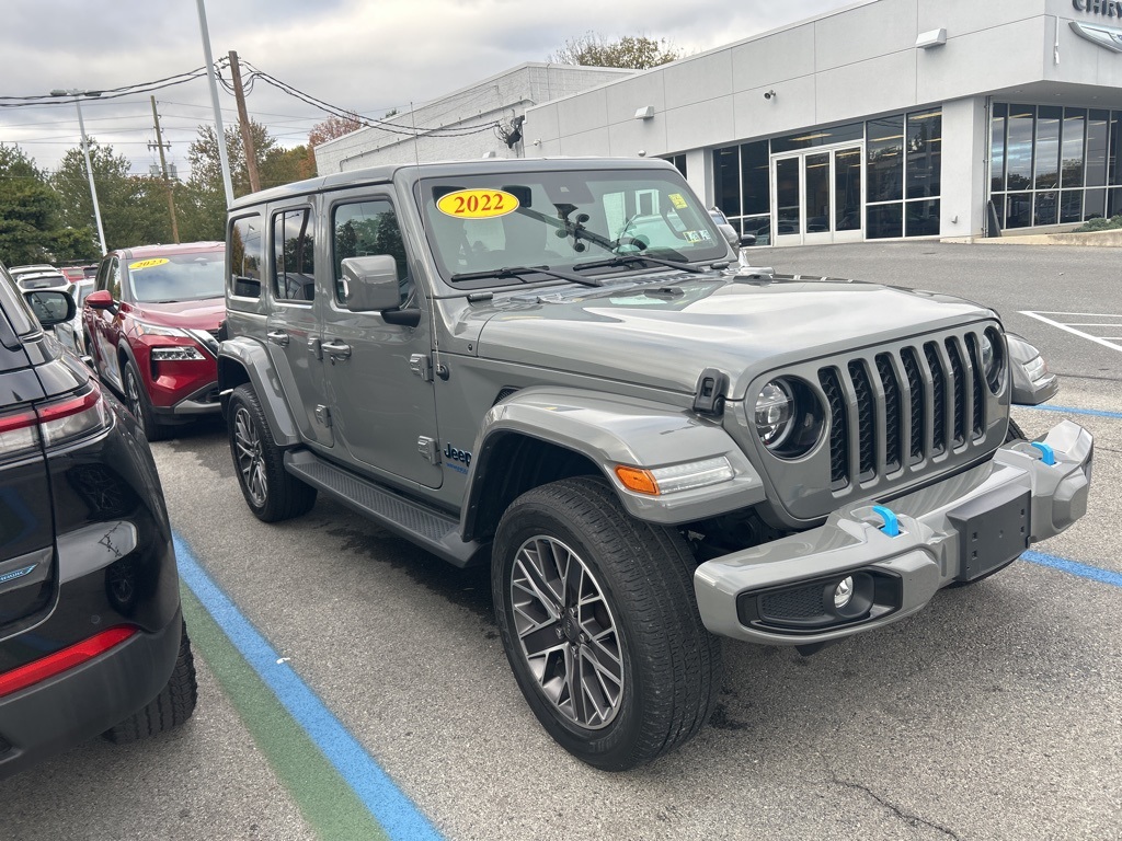 2022 Jeep Wrangler Unlimited Sahara High Altitude 4xe photo 4