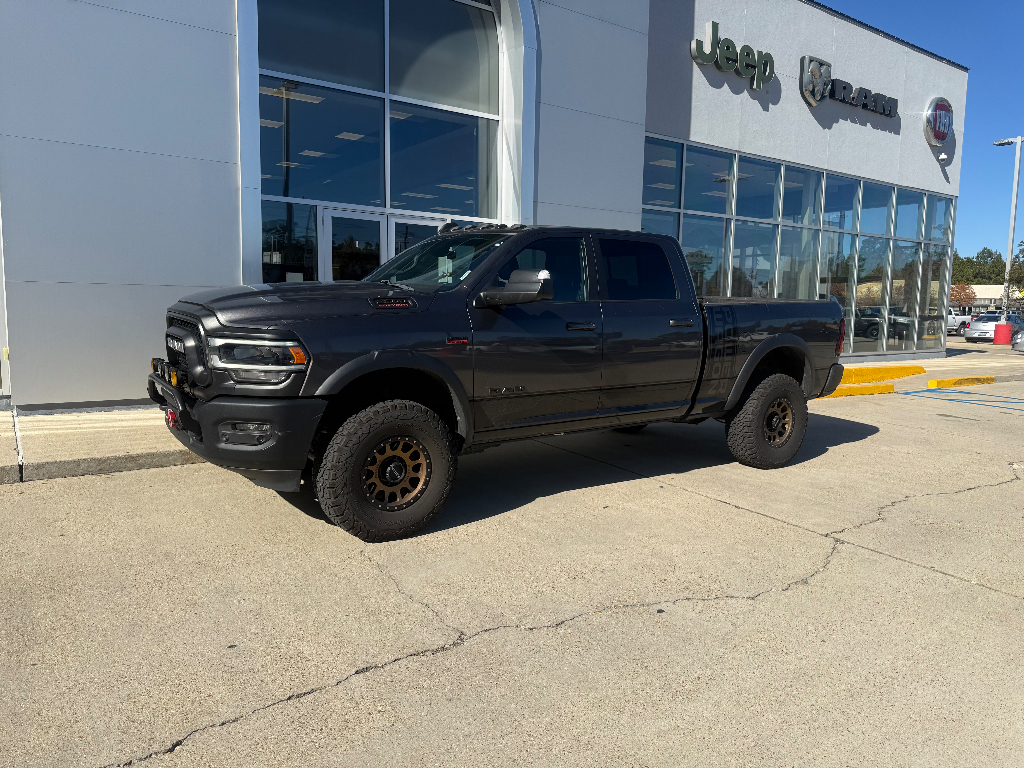 2020 Ram 2500 Power Wagon photo 3