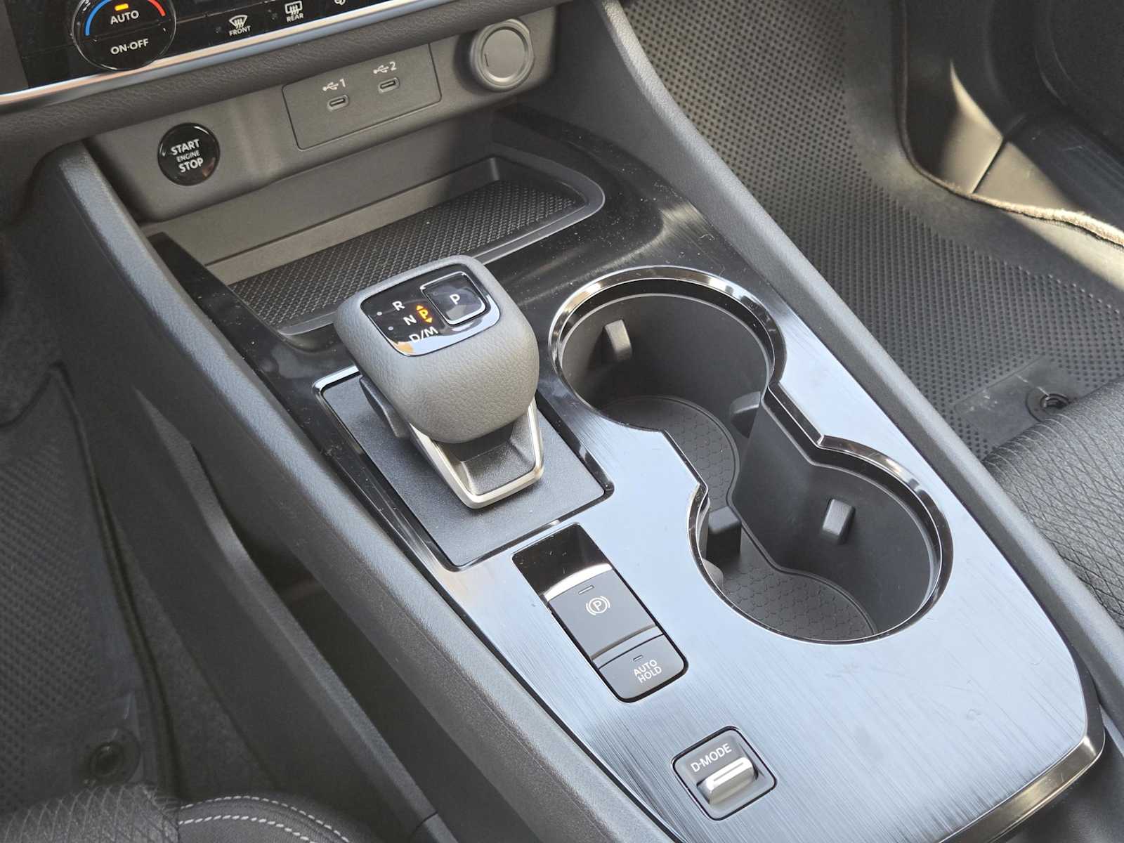2026 Nissan Rogue SV photo 27
