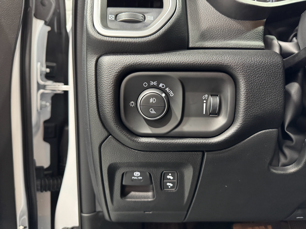 2026 Ram 1500 Big Horn photo 21