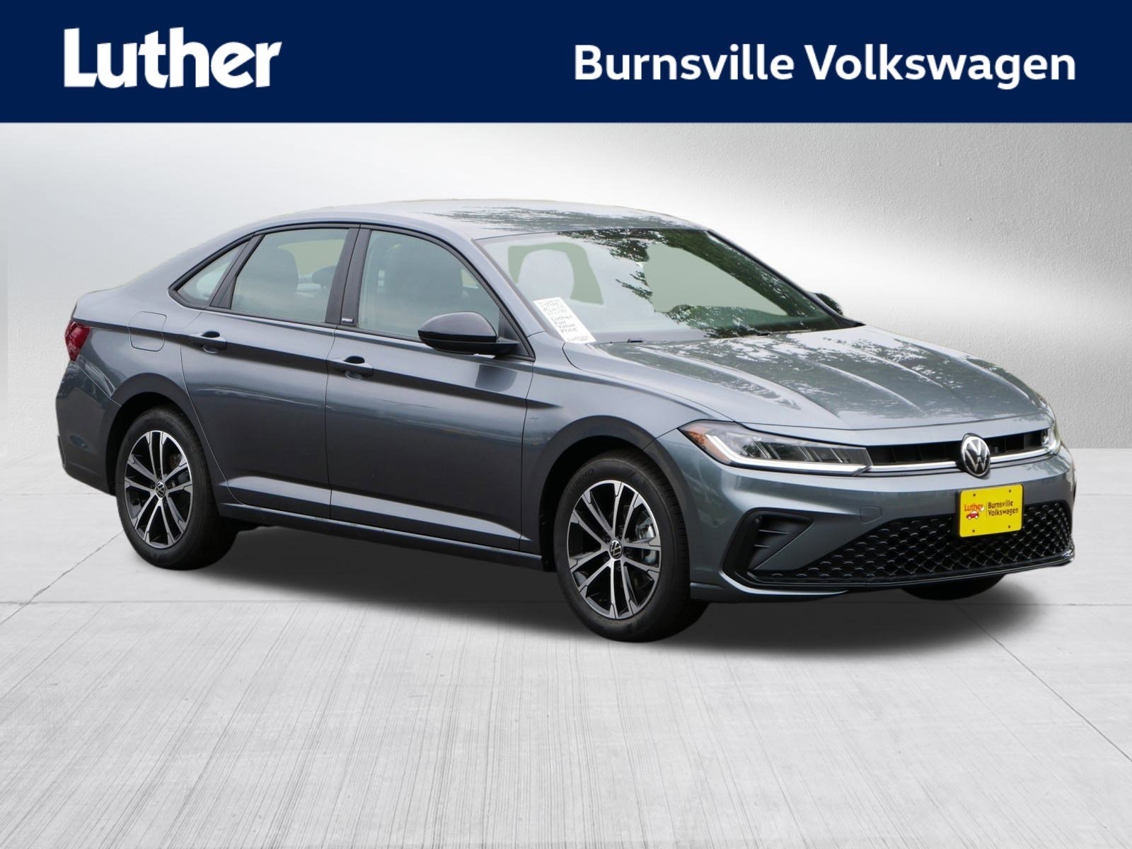 2025 Volkswagen Jetta Sport's photo