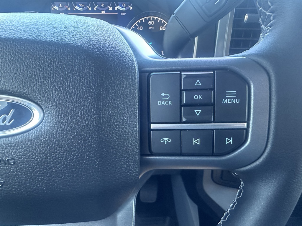 2023 Ford F-150 XLT photo 8